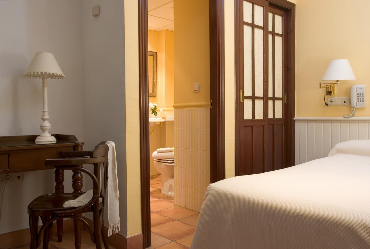 Hotel Veracruz Utrera Eksteriør billede